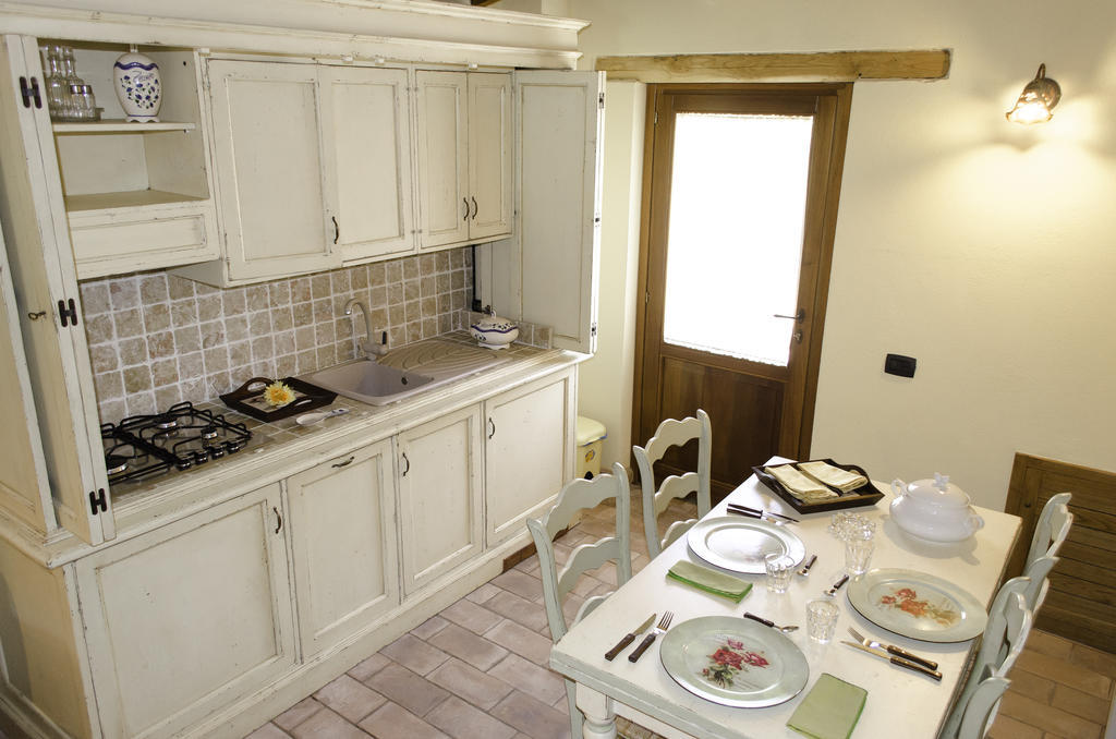 Agriturismo Pompagnano Δωμάτιο φωτογραφία